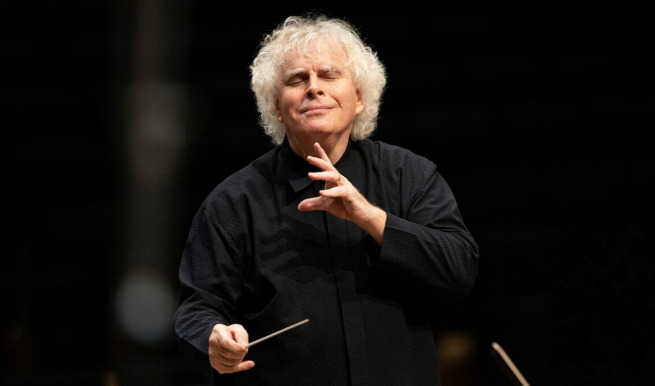 Sir Simon Rattle © Astrid Ackermann